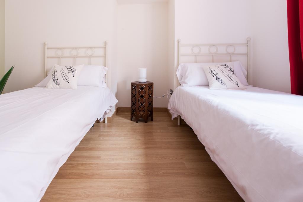 Apartments Ole - Albareda 24 Sevilla Rom bilde