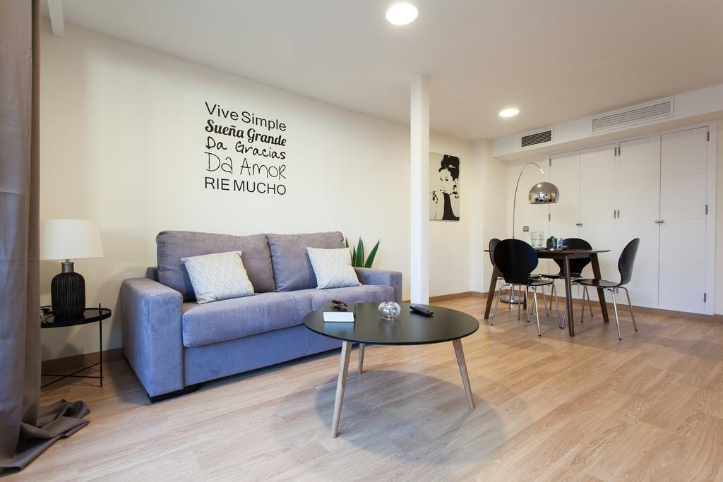 Apartments Ole - Albareda 24 Sevilla Rom bilde