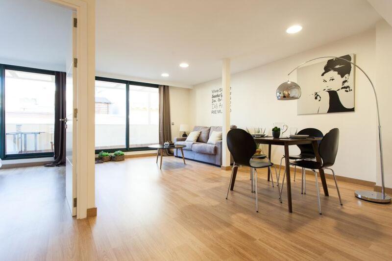 Apartments Ole - Albareda 24 Sevilla Eksteriør bilde