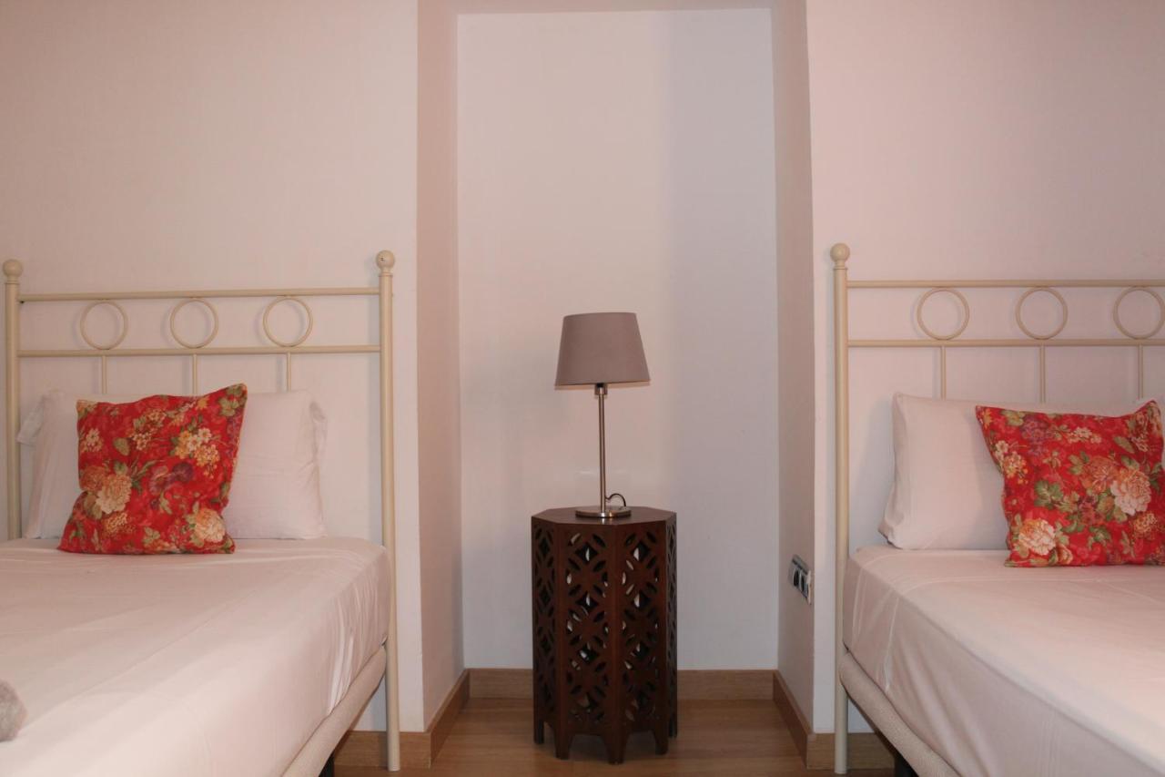 Apartments Ole - Albareda 24 Sevilla Eksteriør bilde