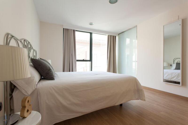 Apartments Ole - Albareda 24 Sevilla Eksteriør bilde