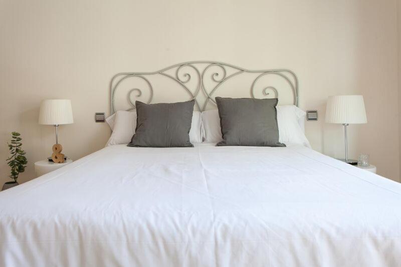 Apartments Ole - Albareda 24 Sevilla Eksteriør bilde